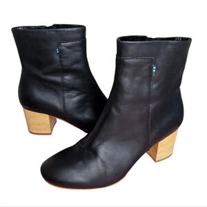 Toms Black‎ Leather Evie Booties Wood Heel Size 6